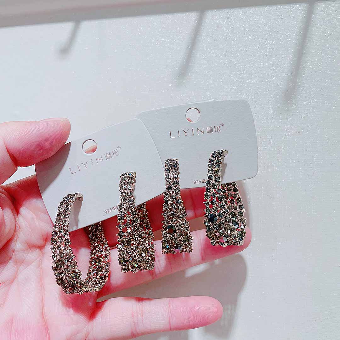 丽银饰品耳饰新款个性风潮耳环女时尚预售几何形耳钉长款1803