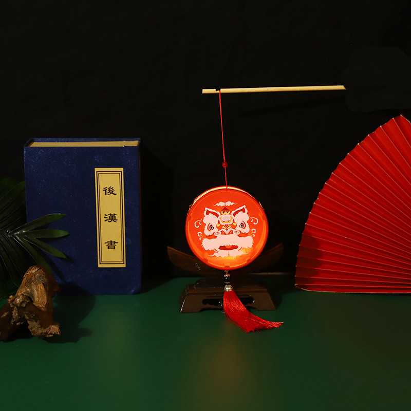 中国风新年元宵灯笼国潮手工唐风宫灯花灯手提灯成品儿童兔子宫灯