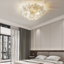 2024新款法式卧室吸顶灯复古奶油风花朵花瓣水晶房间灯餐厅主灯具