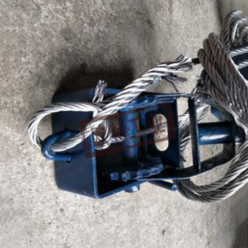可调节双轮钢丝绳紧固器钢丝绳索拉紧器拖拉机货车用紧绳器紧车器