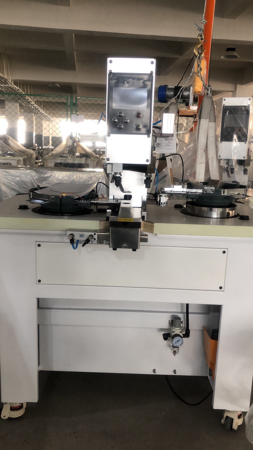 全自动打扣机多功能高效自动打扣机钉扣机冲孔机