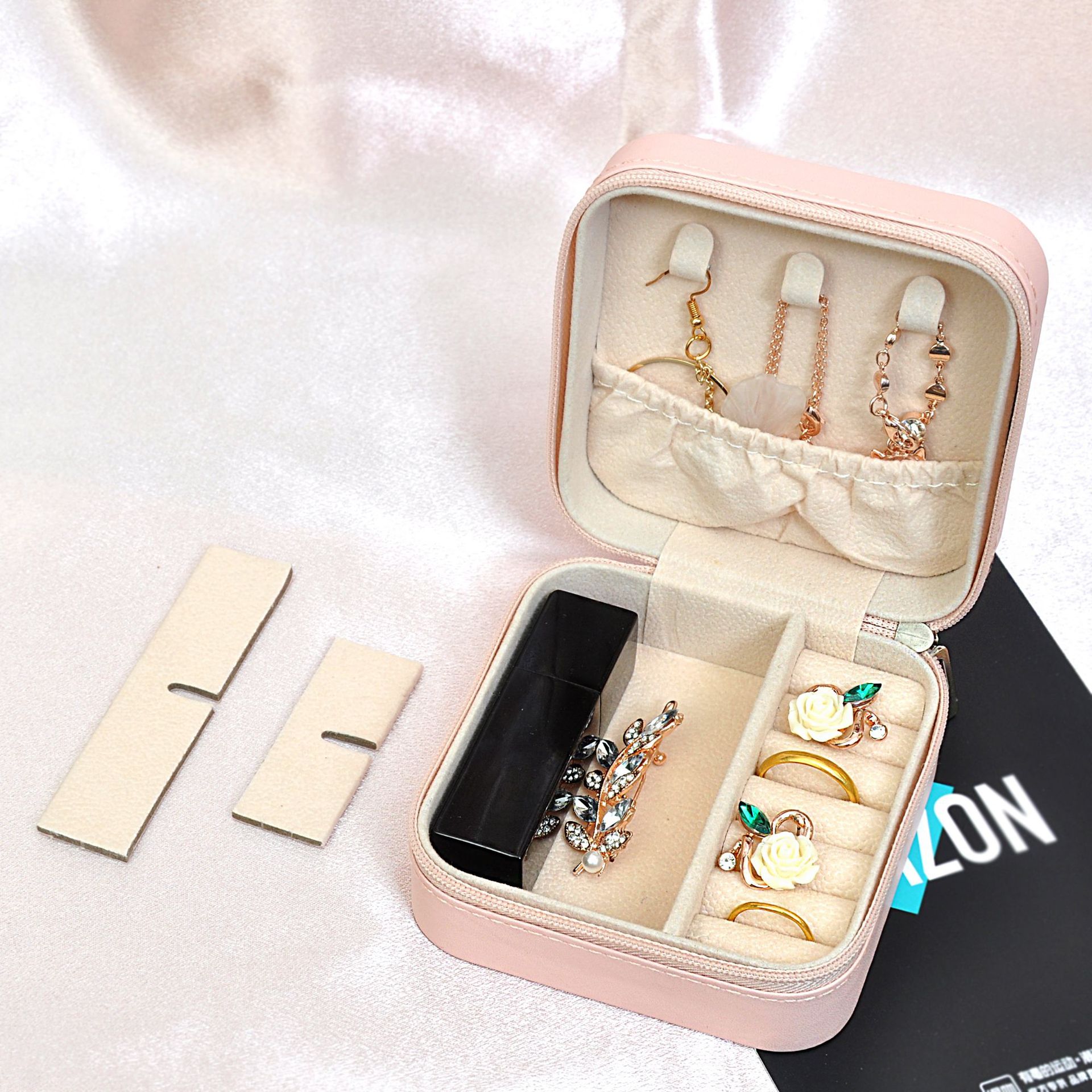 Mini Jewelry Storage Box Travel Portable Jewelry Box Small Ring Packaging Jewelry Box Factory in Stock Wholesale