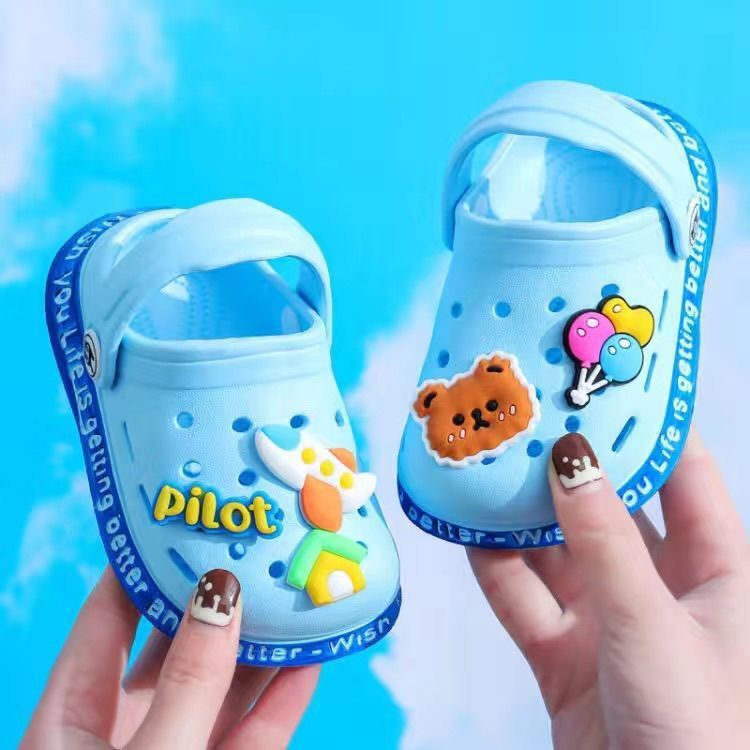New Summer Children's Slippers Cartoon Hole Shoes Baby Indoor Home Soft Bottom Non-Slip Sandals Factory Direct Sales