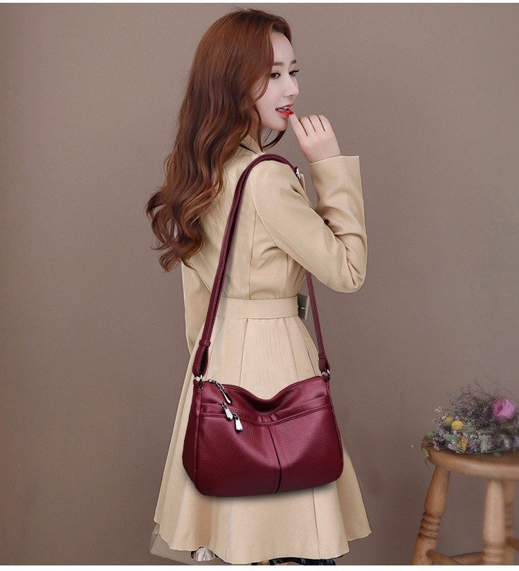 2021 New Women's Bag Simple Casual Middle-Aged Mom Shoulder Messenger Bag Soft Leather Women's Crossbody Bag Fashion Wholesale