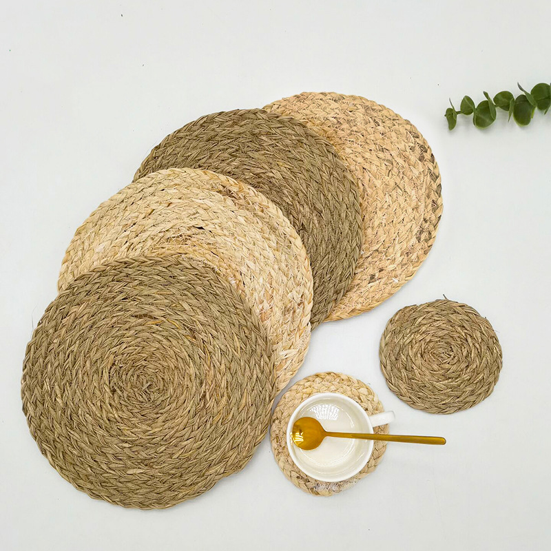 日式简约草编餐垫水草玉米皮餐垫手工编织锅碗垫隔热垫杯垫盘子垫