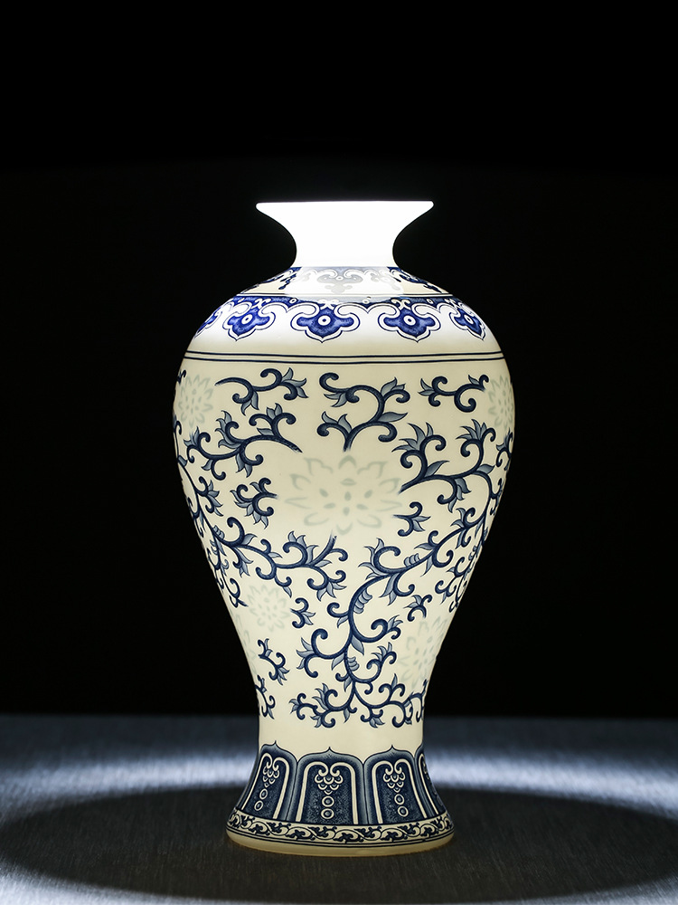景德镇陶瓷器青花玲珑骨瓷薄胎小花瓶插花现代中式客厅装饰品摆件