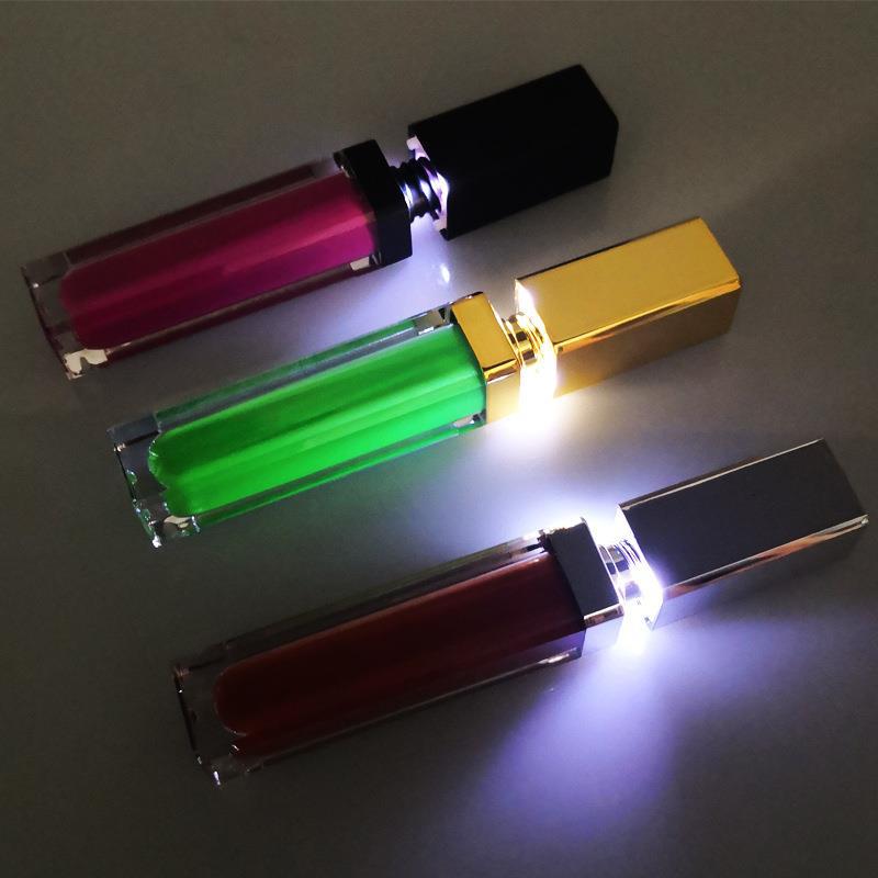 Cross-Border Led Luminous Lip Glaze with Mirror Luminous Fluorescent Lip Gloss Ktv Bar Stage Performance Foreign Trade Lipstick