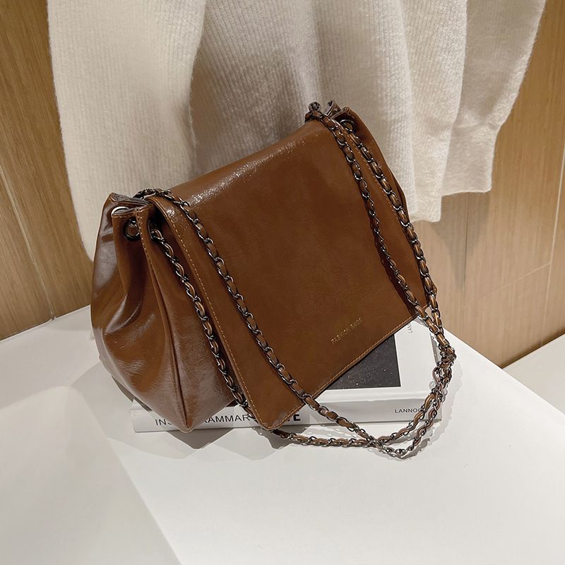 Trendy Fashion Minority Design Bag Female Bag Popular All-Matching Tote Bag Ins Large Capacity Chain Shoulder Messenger Bag