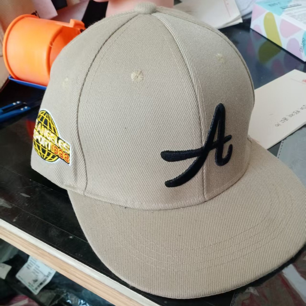 跨境新款嘻哈帽外贸男女通用美式时尚硬顶棒球帽显脸小潮款鸭舌帽