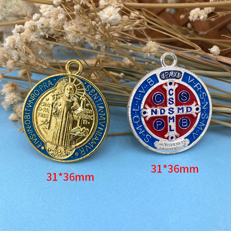 New European and American Gold Coin Retro Queen Beauty Avatar Ornament Accessories DIY Handmade Necklace Earring Pendant Accessories