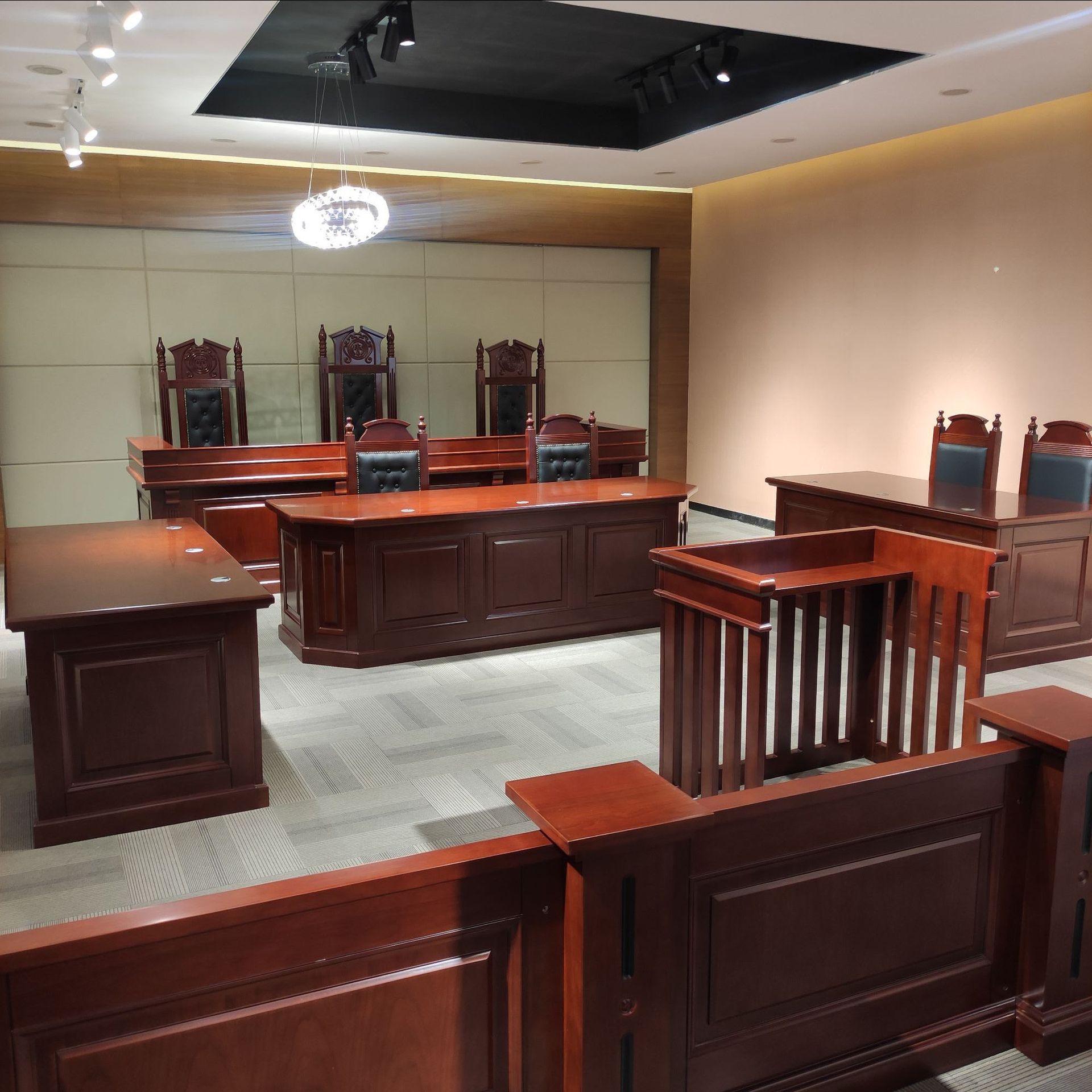 广东法庭法院系列家具法官桌审判台书记桌诉讼桌文员桌原告被告桌