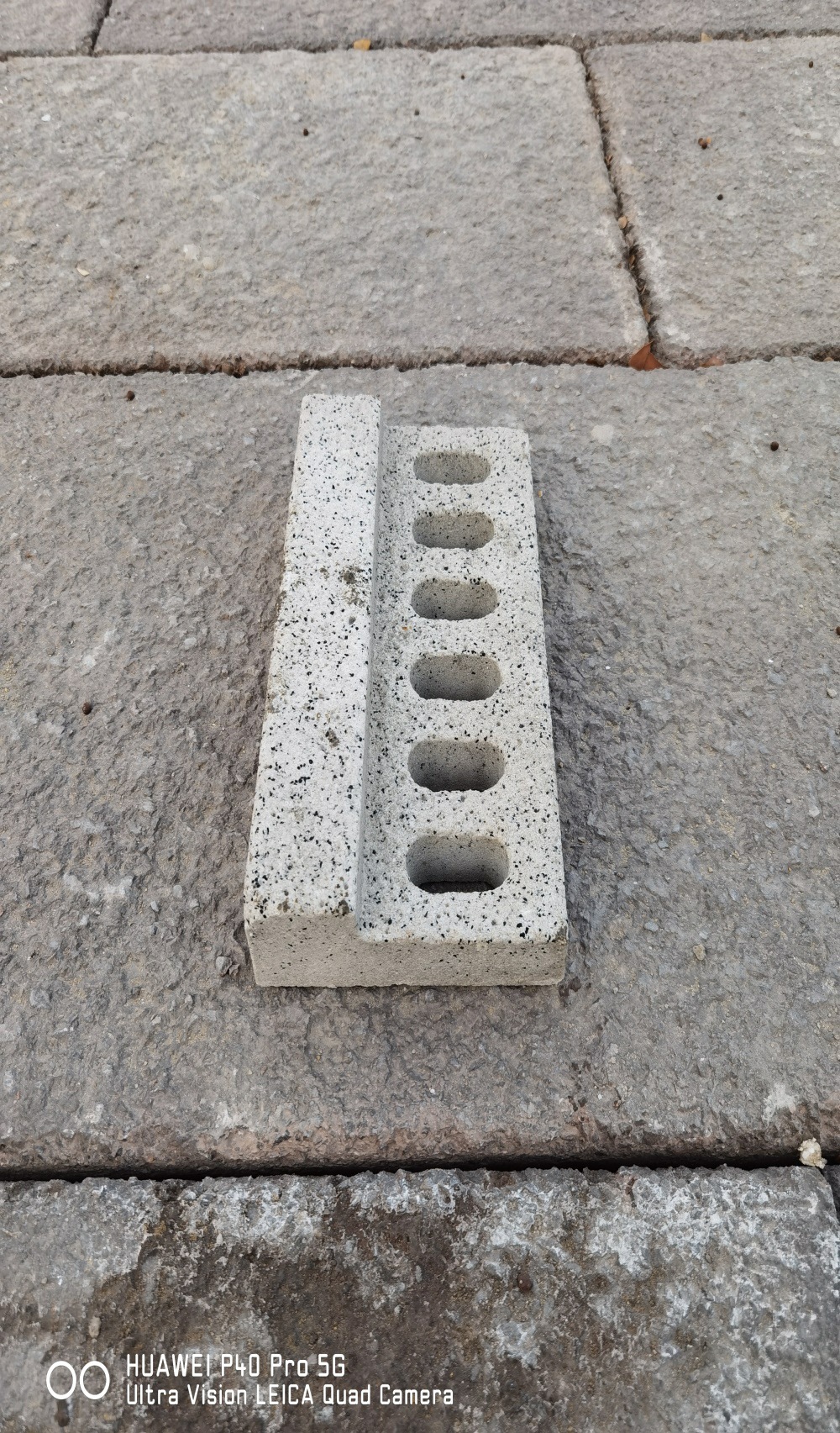 芝麻白pc雨水篦子成品pc排水沟导流槽预制混凝土砖3001504060