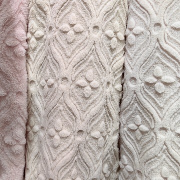 牛奶绒烂花 无光法兰绒烂花 花朵图案 双面绒 家居服面料