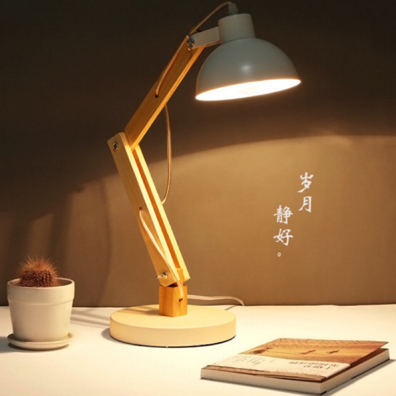 Creative Reading Lamp Bedside Lamp Collapsible Table Lamp Solid Wood Nordic Style Desktop Lamp