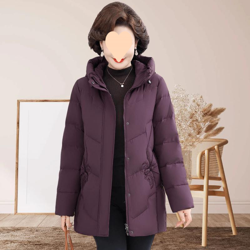 中老年人羽绒服女新款妈妈冬装加厚宽松加大码60岁70奶奶保暖外套