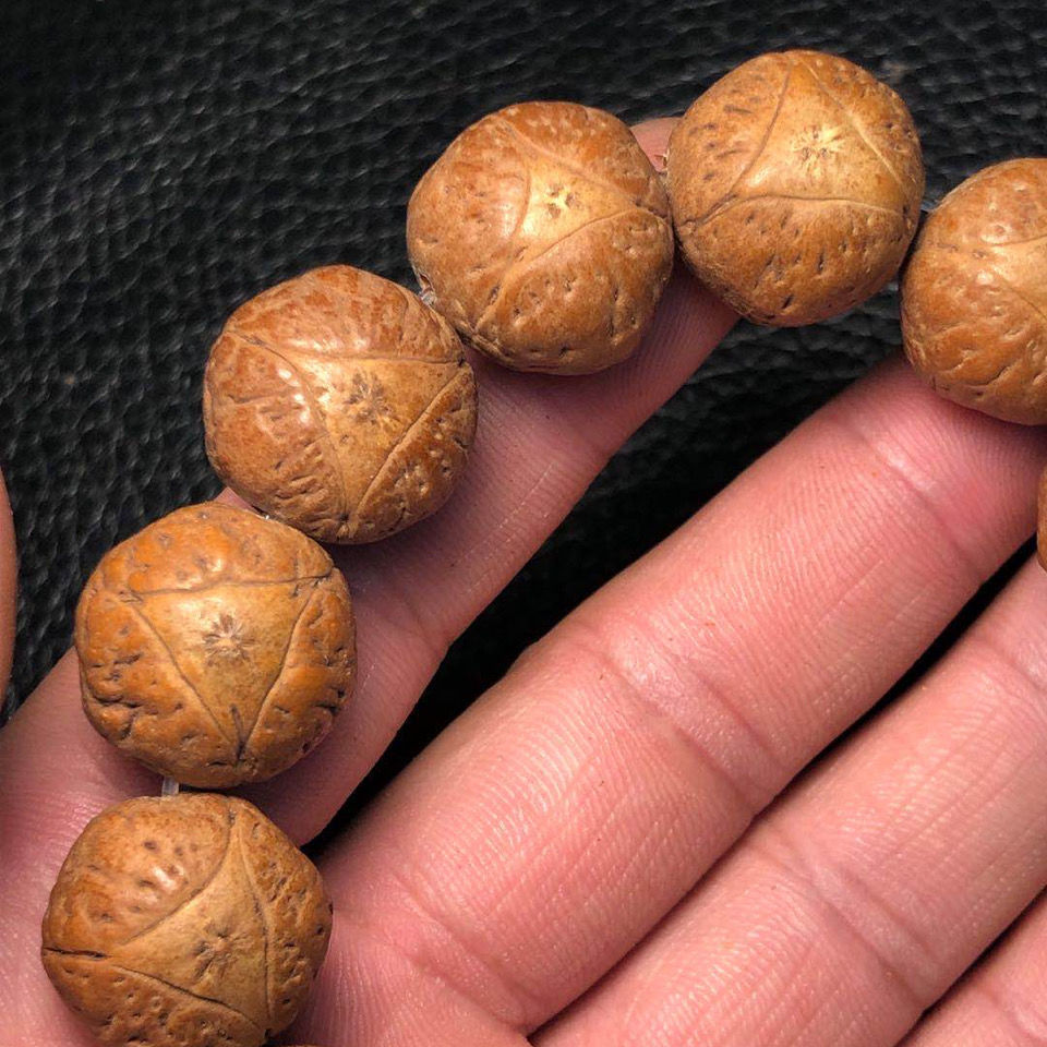 尼泊尔龙眼菩提 陈籽红皮手串手持佛珠异形凤眼菩提男女精品手链