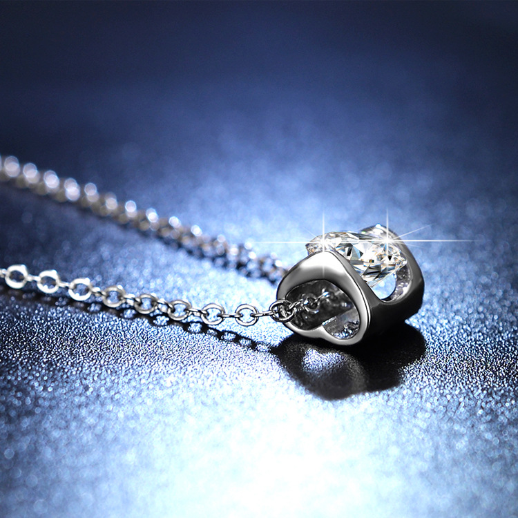 天使之吻项链仿真莫桑钻石项链女时尚白金1克拉吊坠直播货源批发