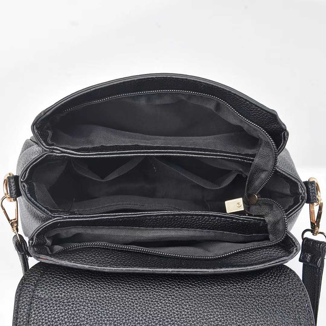 New Women's Bag Retro Portable Messenger Bag Small Square Bag Women's Small Bag Special-Interest Design All-Match Shoulder Bag Manufacturer Women's Bag