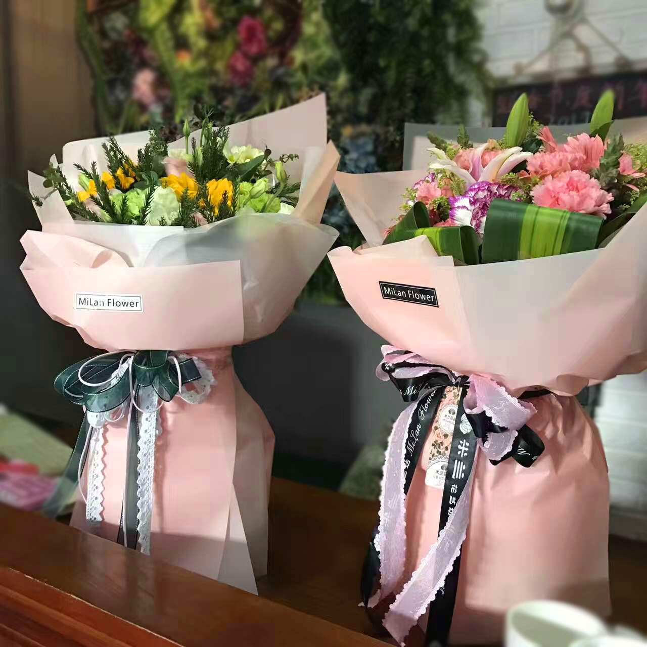 雾面纸鲜花包装纸半透明纸雾面纸花束包装纸黑色白色雾面纸包花纸