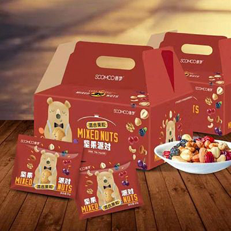 坚果零食大礼包混合装每日坚果750g混合坚果7种礼盒装30包每箱
