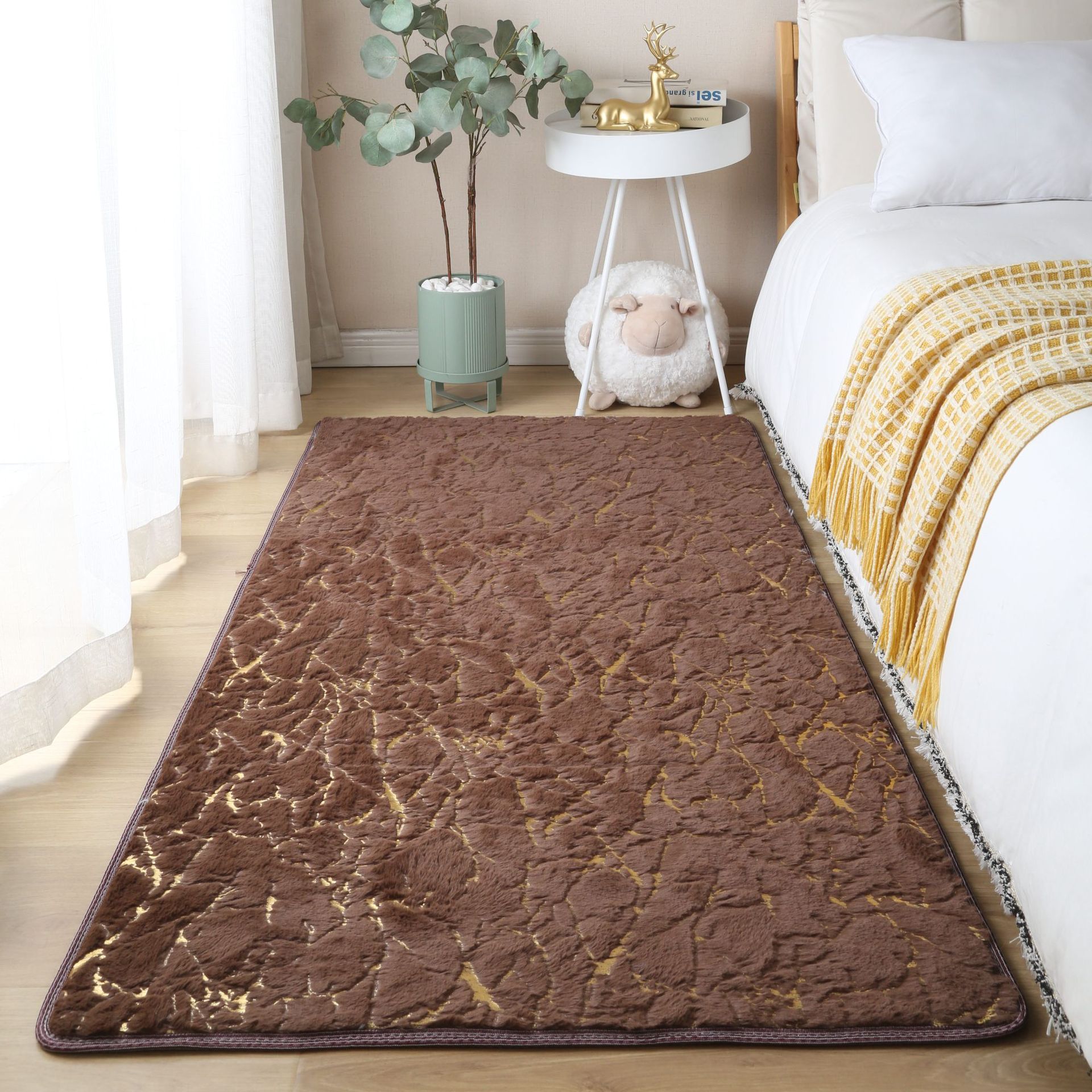 Creative and Slightly Luxury Imitation Rabbit Fur Gilding Carpet Home Bedside Full-Covered Bayeta Washable Rectangular Carpet Floor Mat