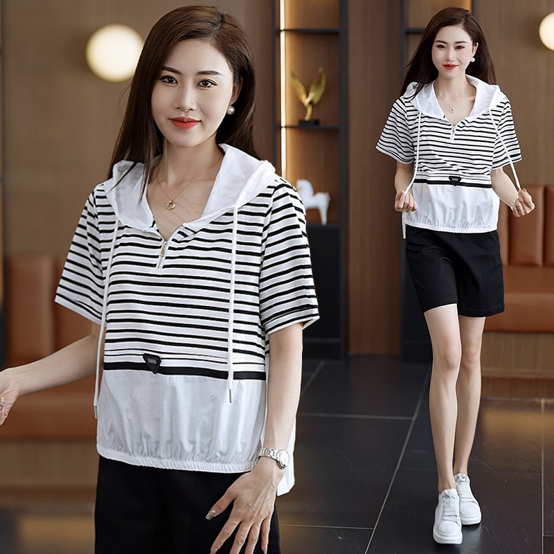 条纹连帽卫衣女短袖宽松韩版遮肚子2024夏季薄款时尚减龄休闲t恤