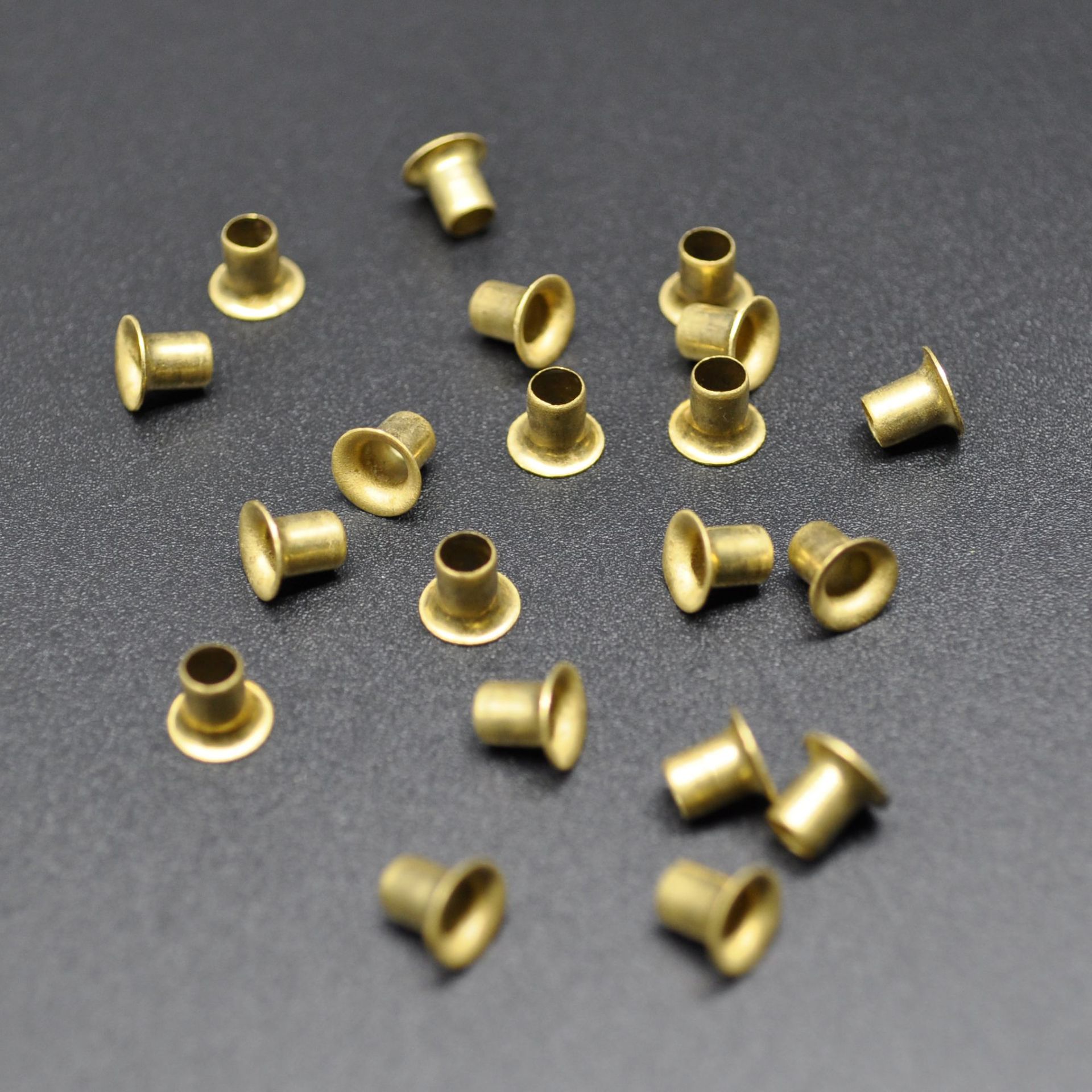 批发黄铜铆钉小空心铆钉铜鸡眼 空心铜铆钉管状电子鸡眼pcb线路板