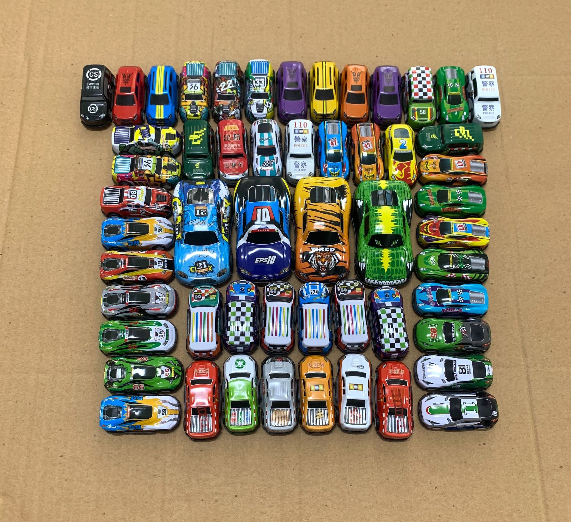 Best-Seller on Douyin Alloy Warrior Mini Car Children's Toy Car Wholesale Stall Model Drop-Resistant Simulation Car