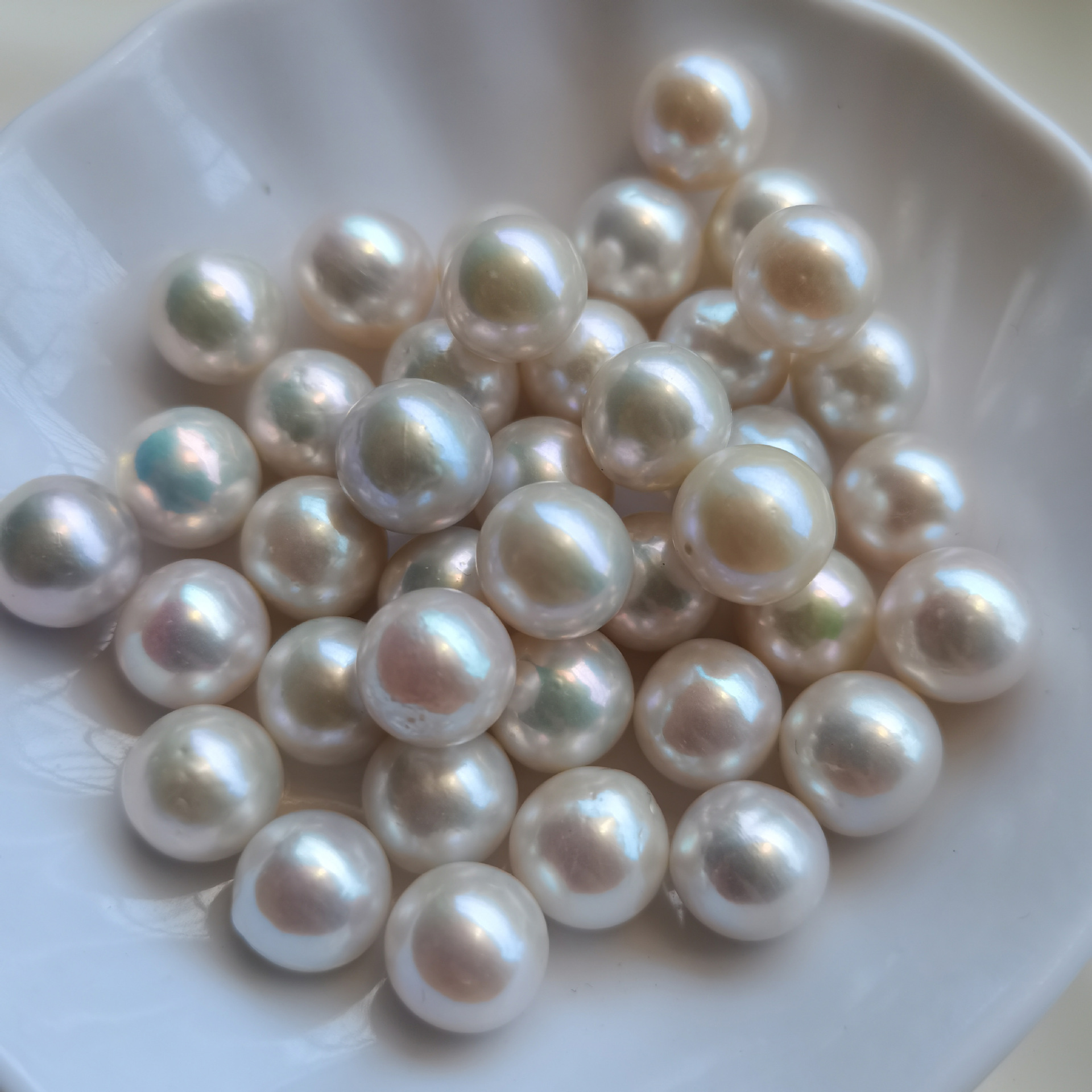 爱迪生巴洛克不规则圆形13-14mm白色大颗粒直孔串珠天然淡水珍珠