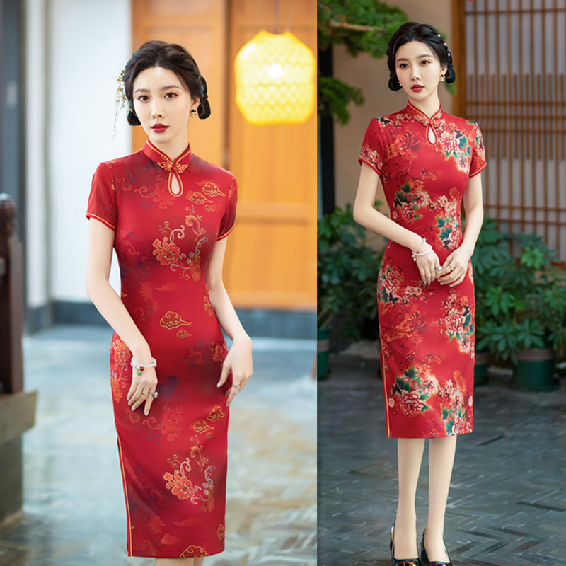 艾旗绣复古国风红色大码旗袍2024春夏新款仿醋酸短袖滴水领旗袍裙-阿