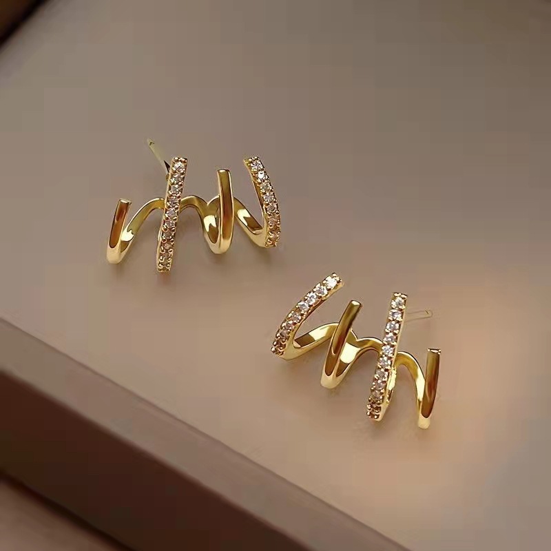 Copper Plated Real Gold Light Luxury Paw Zircon-Encrusted Stud Earrings Women's Small Cold Wind Sterling Silver Needle Ear-Caring Ear