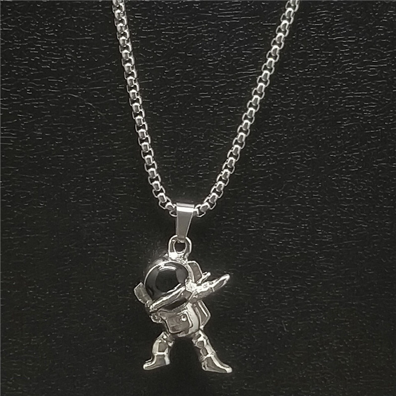 宇航员项链新款太空人挂链ins风卫衣吊坠女嘻哈情侣配饰挂坠男潮