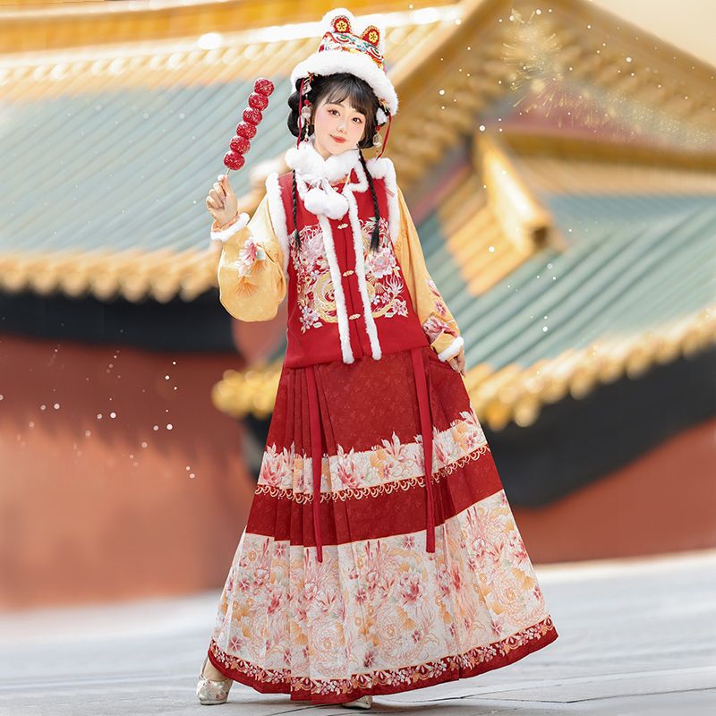 2024明制汉服女装全套龙年新年战衣比甲马面裙拜年服加绒保暖冬款