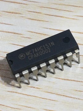 mc74hc151n 74hc151 mc74hc151 全新原装正品 ic芯片集成 dip-16