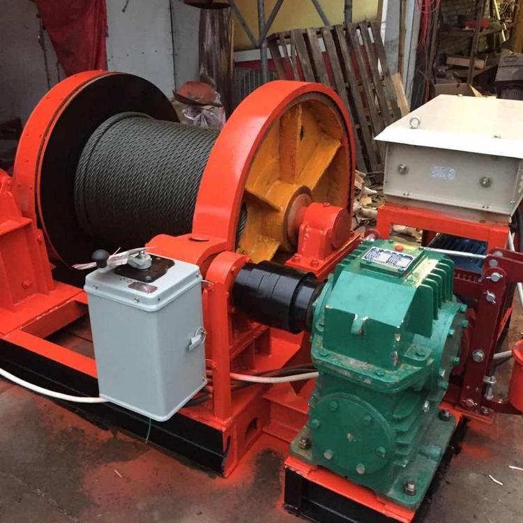 山上拉木头卷扬机 工地用小型卷扬机 液压电动卷扬机