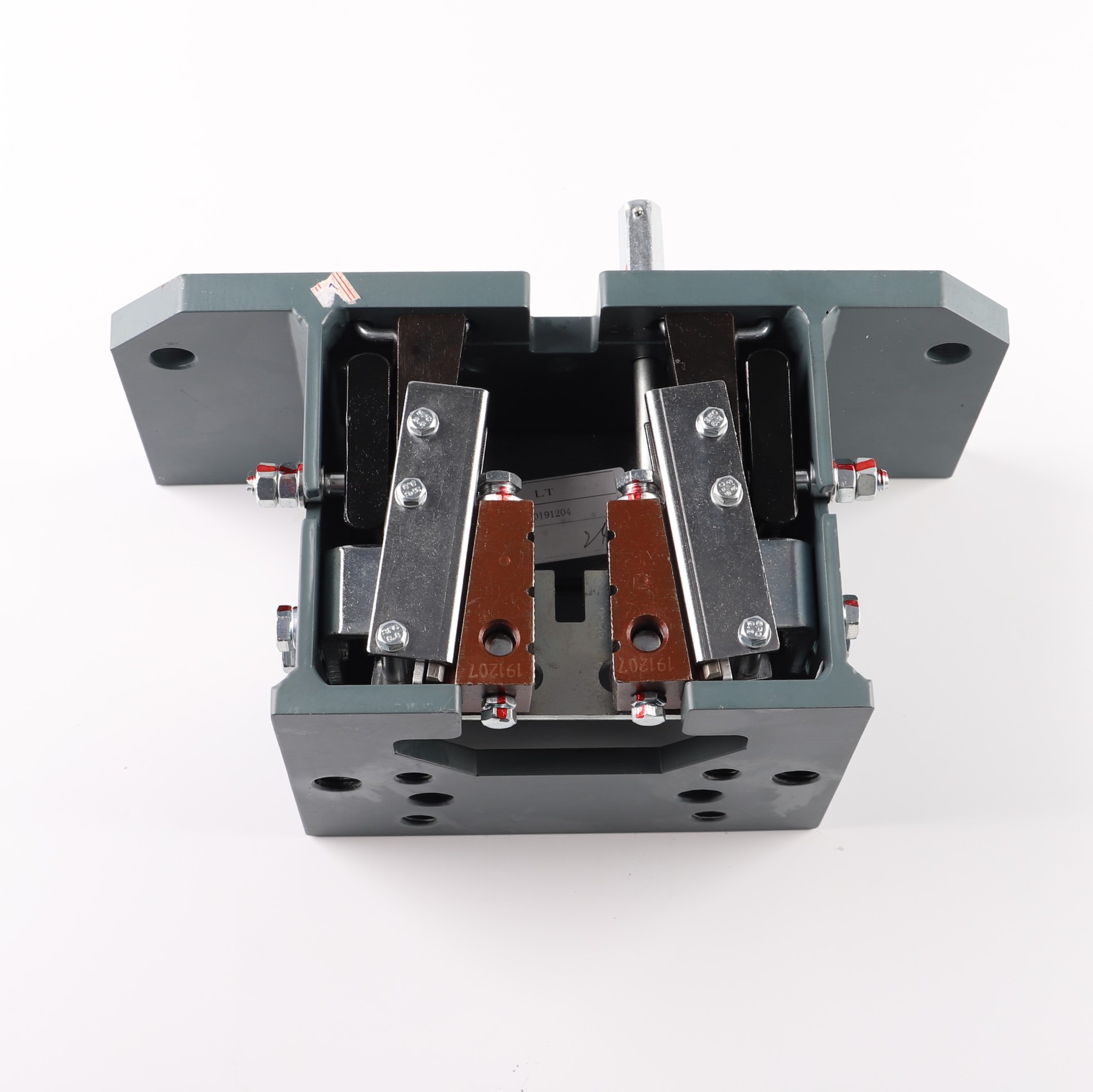 电梯部件安全钳