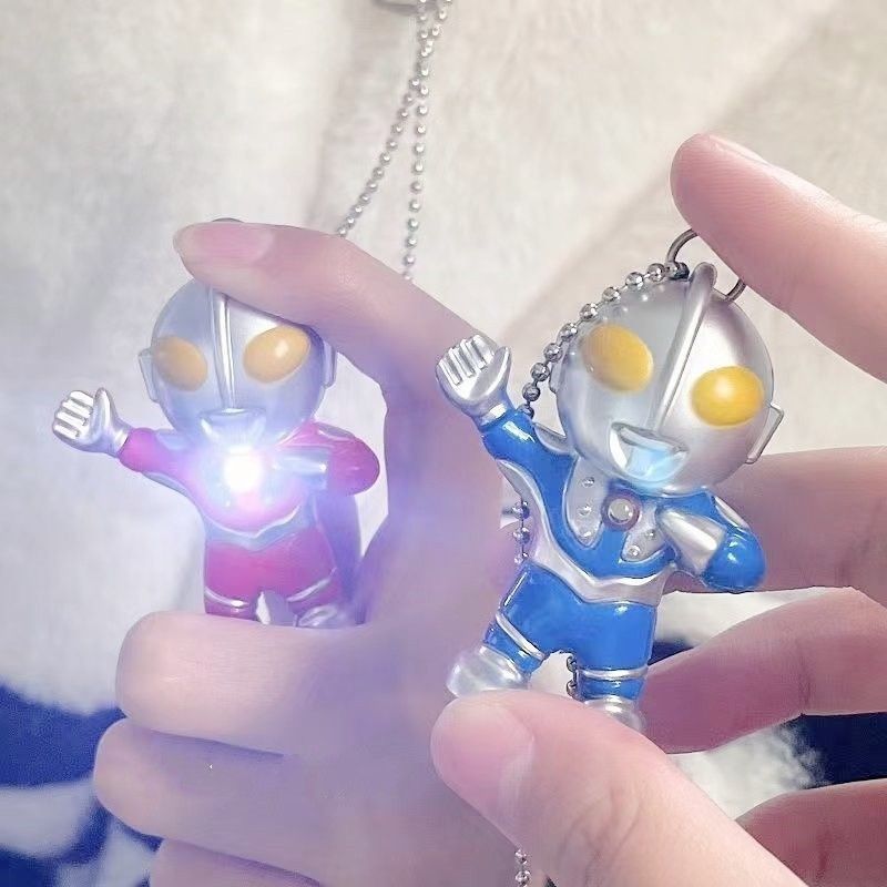 发光发声奥特曼钥匙扣玩偶项链手办儿童玩具情侣背包挂件礼物批发