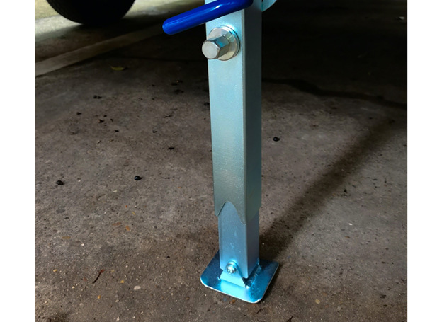 房车支腿拖车平衡支架支撑腿可90度折叠出口澳大利亚