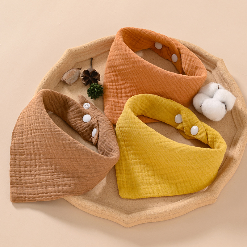 四层纱布三角巾婴儿纯棉围嘴吸水防污绉布婴幼儿宝宝围兜口水巾