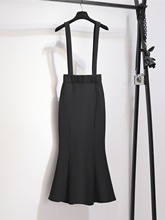 黑色背带裙女2024春装新款弹力修身显瘦高腰包臀鱼尾裙半身裙