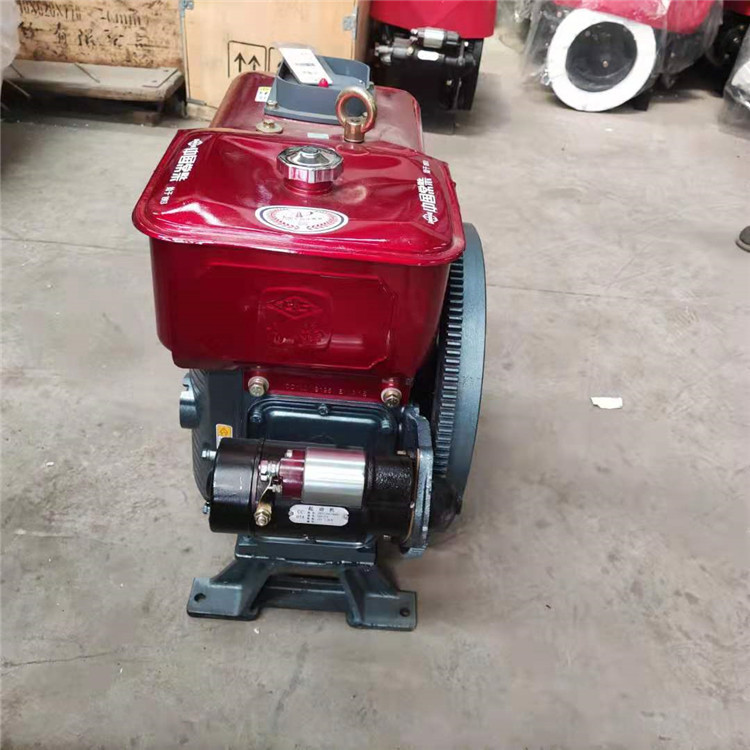 15马力常柴柴油机 (4)