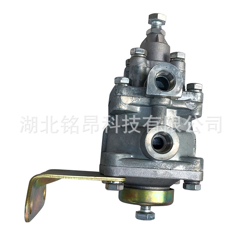 东风eq2102挂车制动阀总成越野卡车配件eq240 246宝塔阀3522e-010