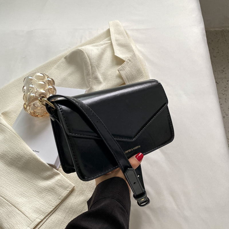 Small Square Bag Fashion Casual Women Bag Bag 2022 New Autumn and Winter Korean Style Shoulder Bag All-Matching Simple Crossbody Underarm Bag