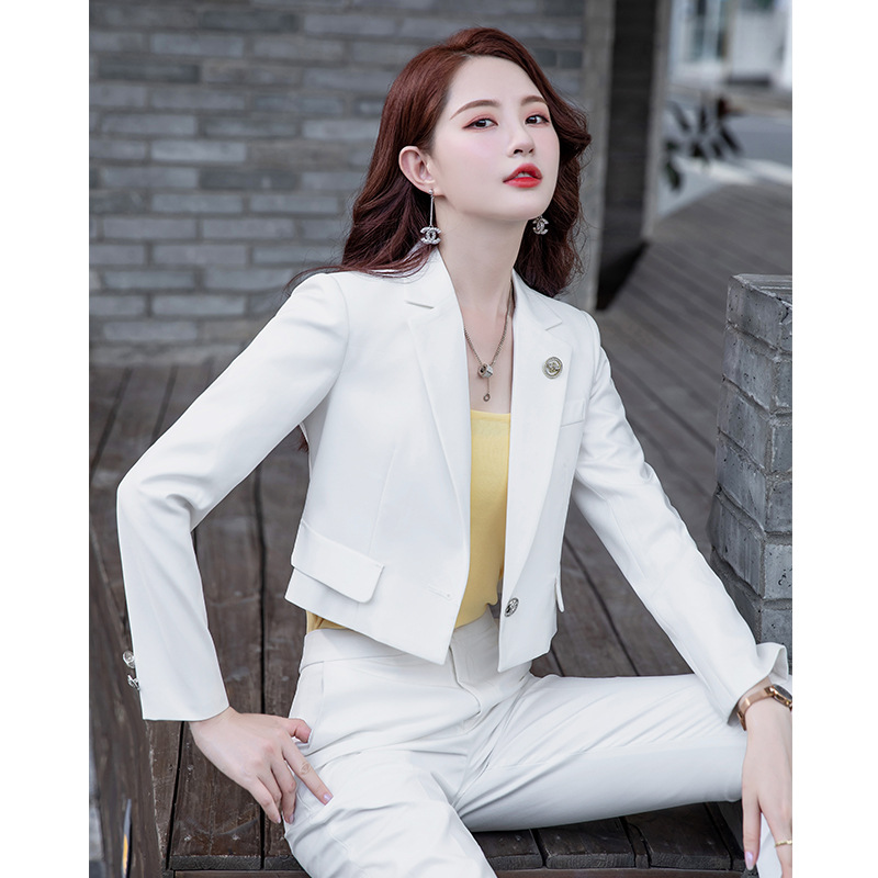 短款白色西装外套女小个子春秋2021新款时尚气质女神范西服套装秋