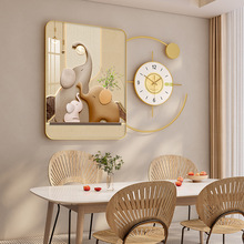 现代风餐厅壁挂饰品晶瓷一体组合装饰画挂画餐桌墙上钟挂表装饰品