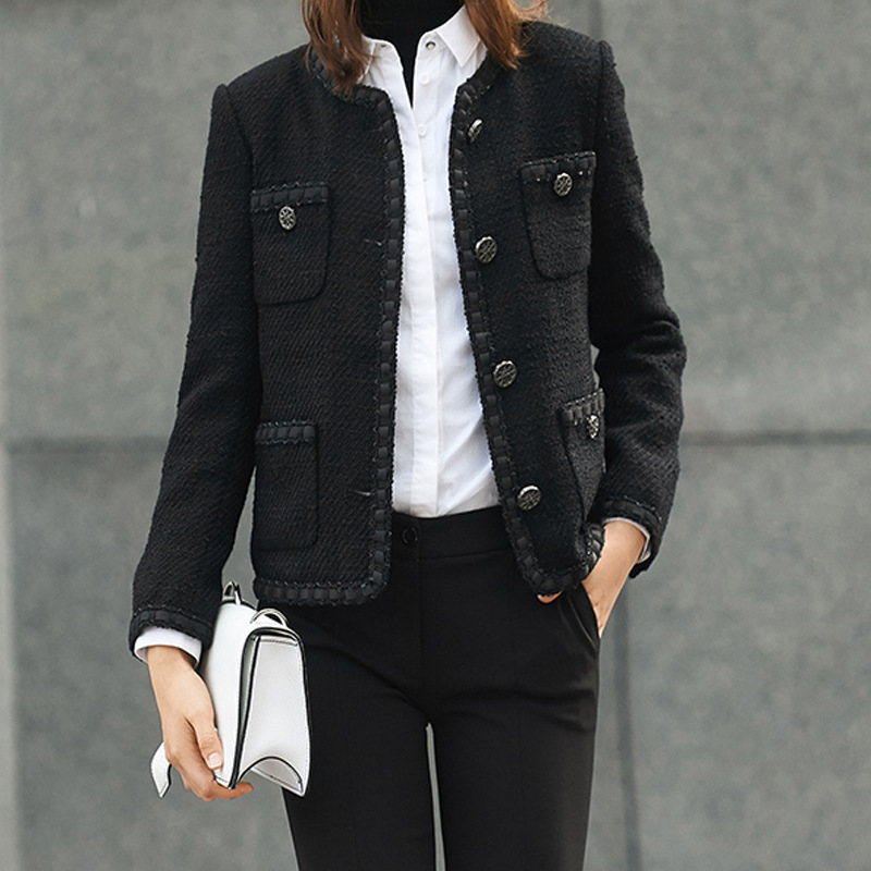 2022年哥弟新特官方旗舰店女装新款名媛圆领粗花呢小香风短外套