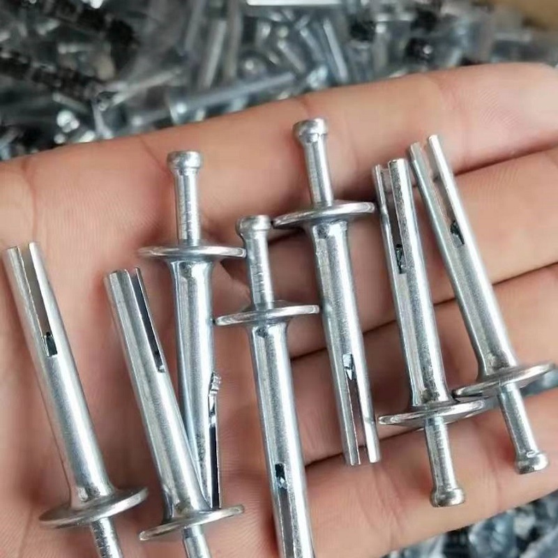 邯郸福驰 美式击芯膨胀钉 厂家销售 m6敲击膨胀钉 防盗网膨胀钉