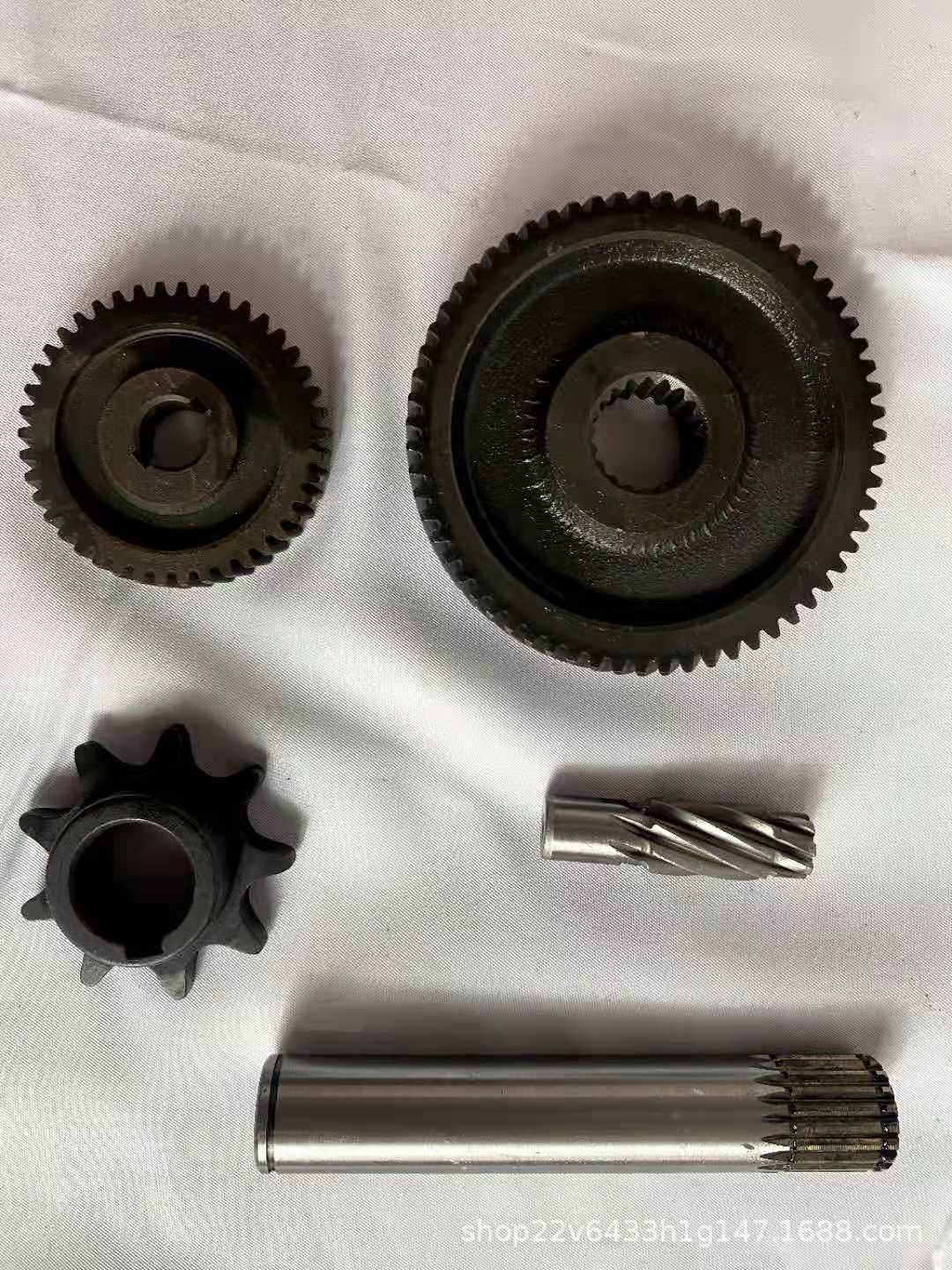 产地货源卷大三角帘门电机配件爆款齿轮5件套产品各类电机配件