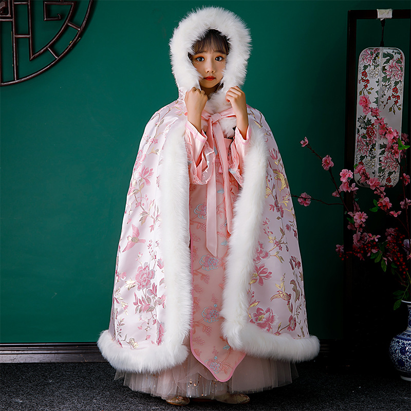 女童披风斗篷毛领连帽古装中国风加厚外出防风儿童披肩汉服外套春