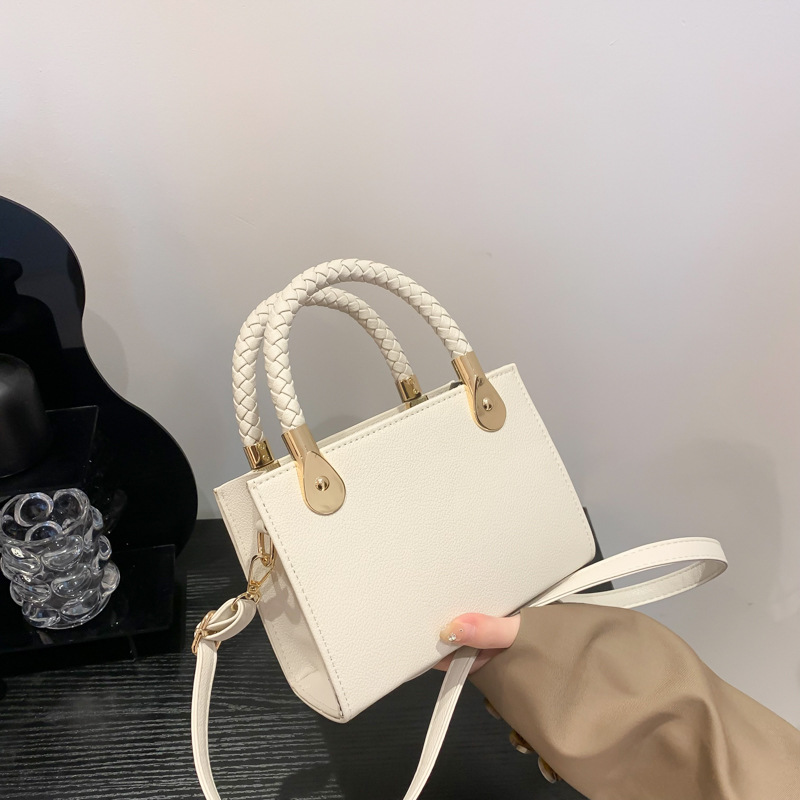 Cross-Border High Textured One-Shoulder Bag Bag Women's Bag 2023 New Spring Simple Casual Large Capacity Shoulder Messenger Bag